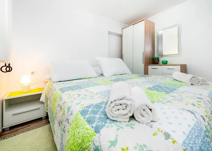 Apartment Pino *