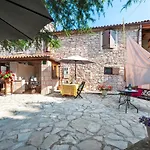 Pino Apartment Bale