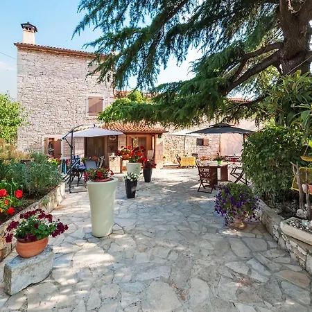 Apartment Pino